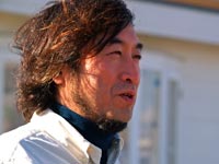 Йошиюкі Кондо (近藤ヨシユキ). Дитячий садок Йоцуба (よつば保育園). Мінамісома (南相馬市). Префектура Фукушіма